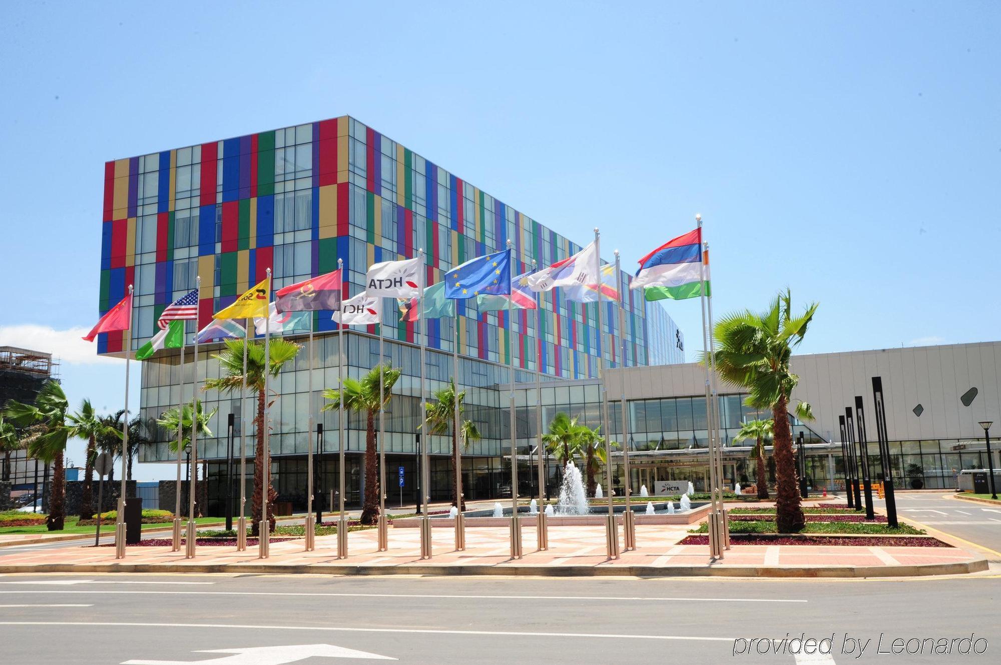Hotel De Convencoes De Talatona Luanda Exterior foto